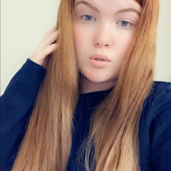 Meet your Posher, Klaudia - Picture 1 of 1